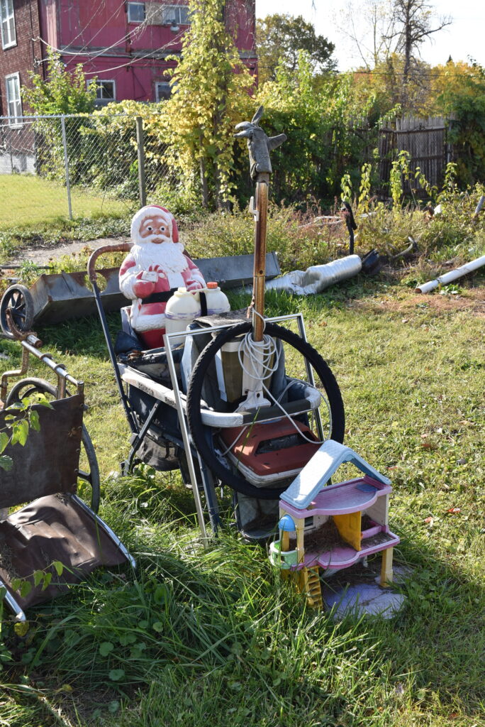 Image: Santa Claus is coming to town, Heidelberg Project style. A found object assemblage sits in a yard at the Heidelberg Project. Photo courtesy of the author.